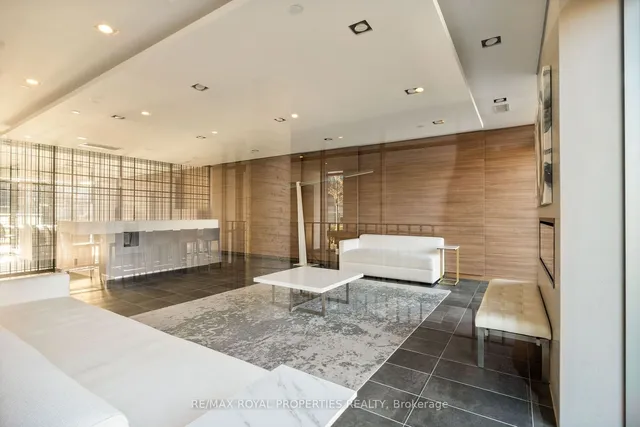 Additional property image - 5240 Dundas St Unit B201