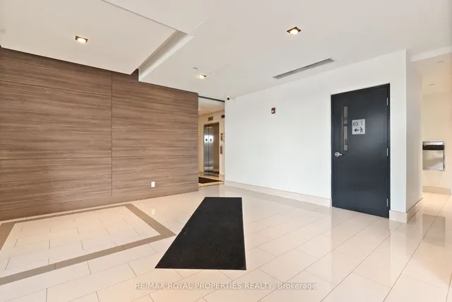 Additional property image - 5240 Dundas St Unit B201