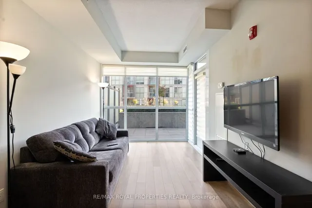 Additional property image - 5240 Dundas St Unit B201