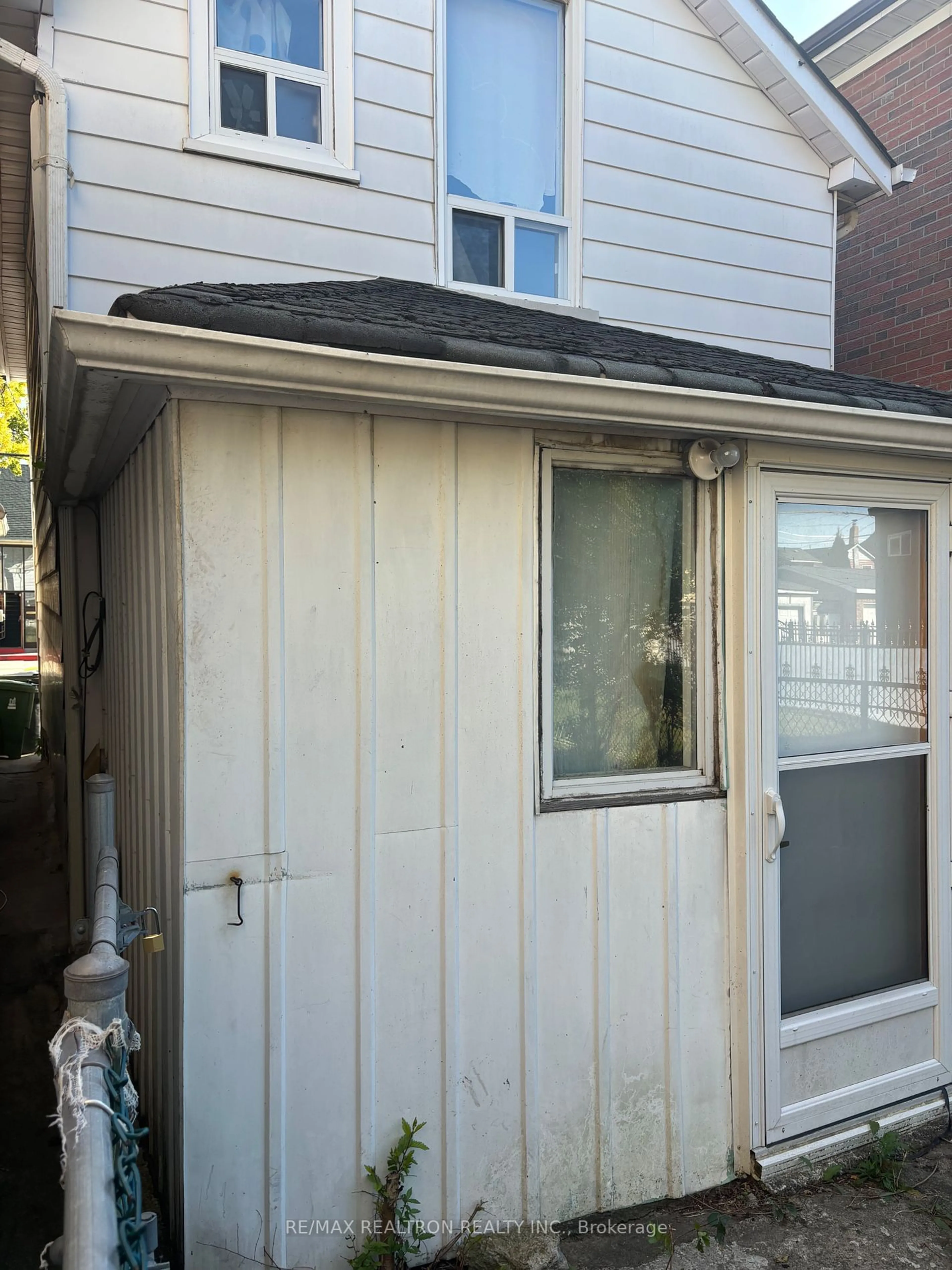 Home with vinyl exterior material for 46 Pritchard Ave, Toronto Ontario M6N 1T3