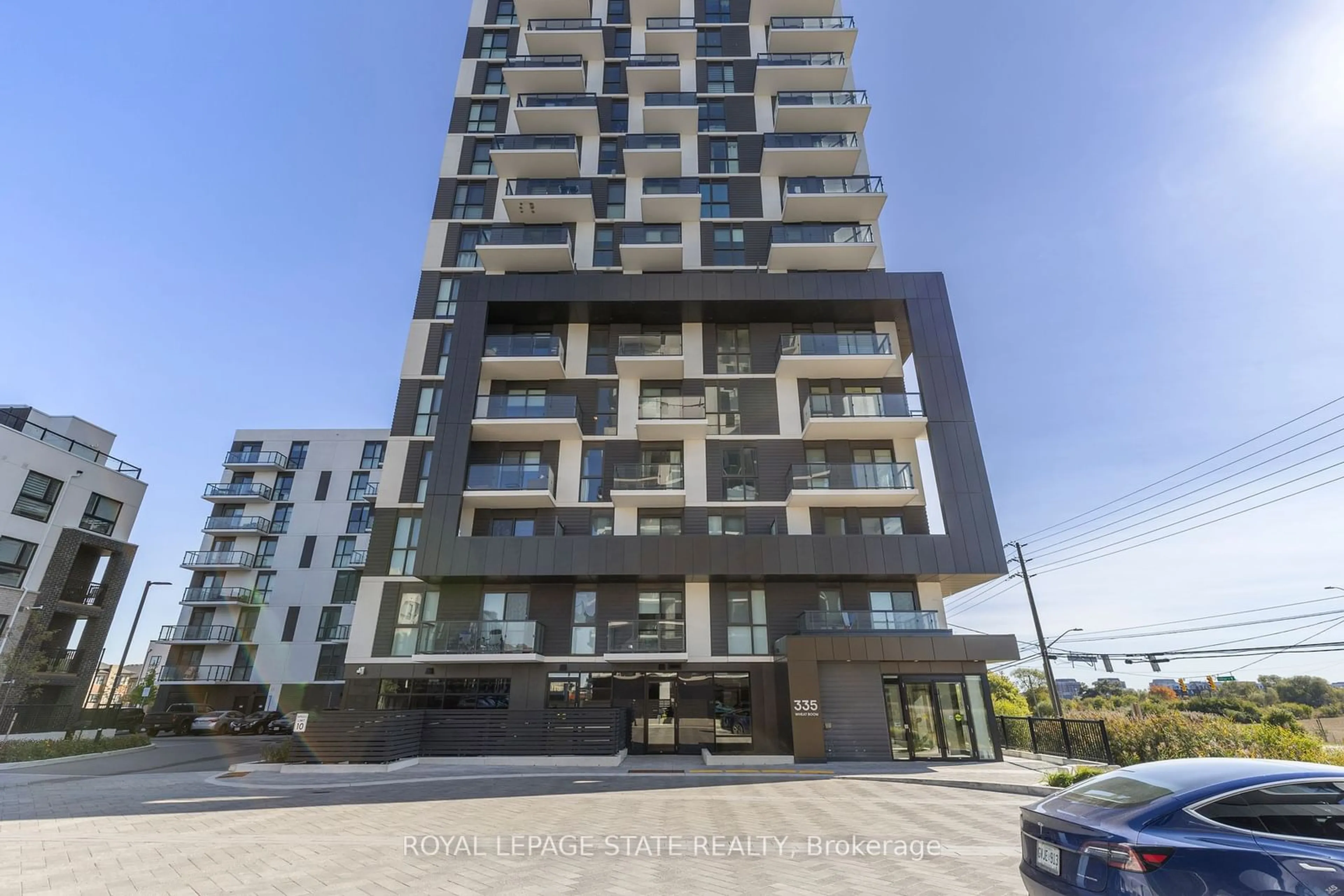 A pic from exterior of the house or condo, the front or back of building for 335 Wheat Boom Dr #1604, Oakville Ontario L6H 7Y1