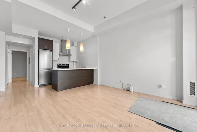 Additional property image - 3635 Dundas St