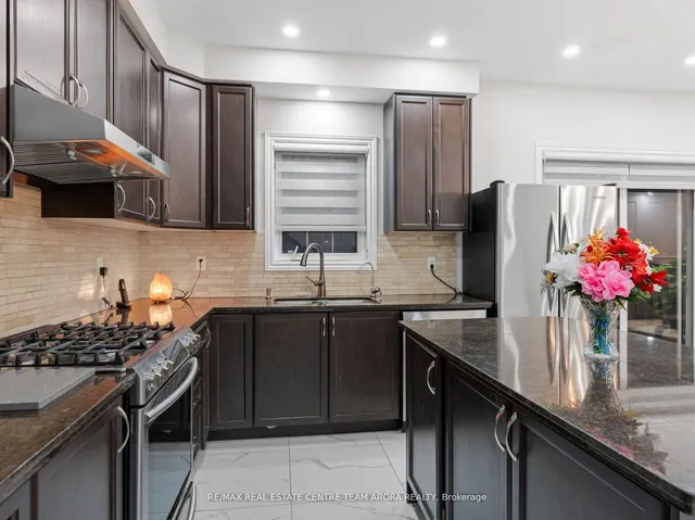 Additional property image - 44 Yarmouth St