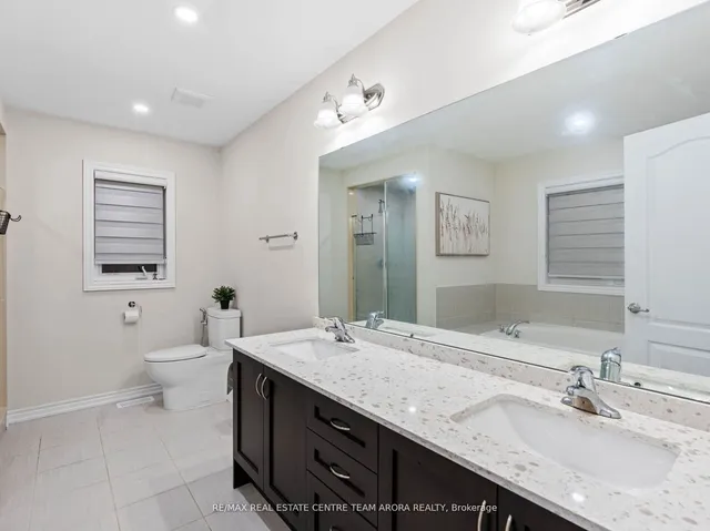 Additional property image - 44 Yarmouth St