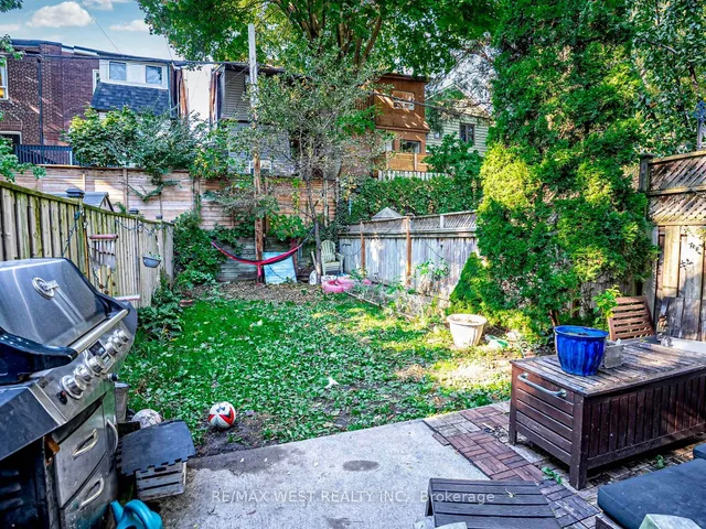 Additional property image - 98 Glendale Ave