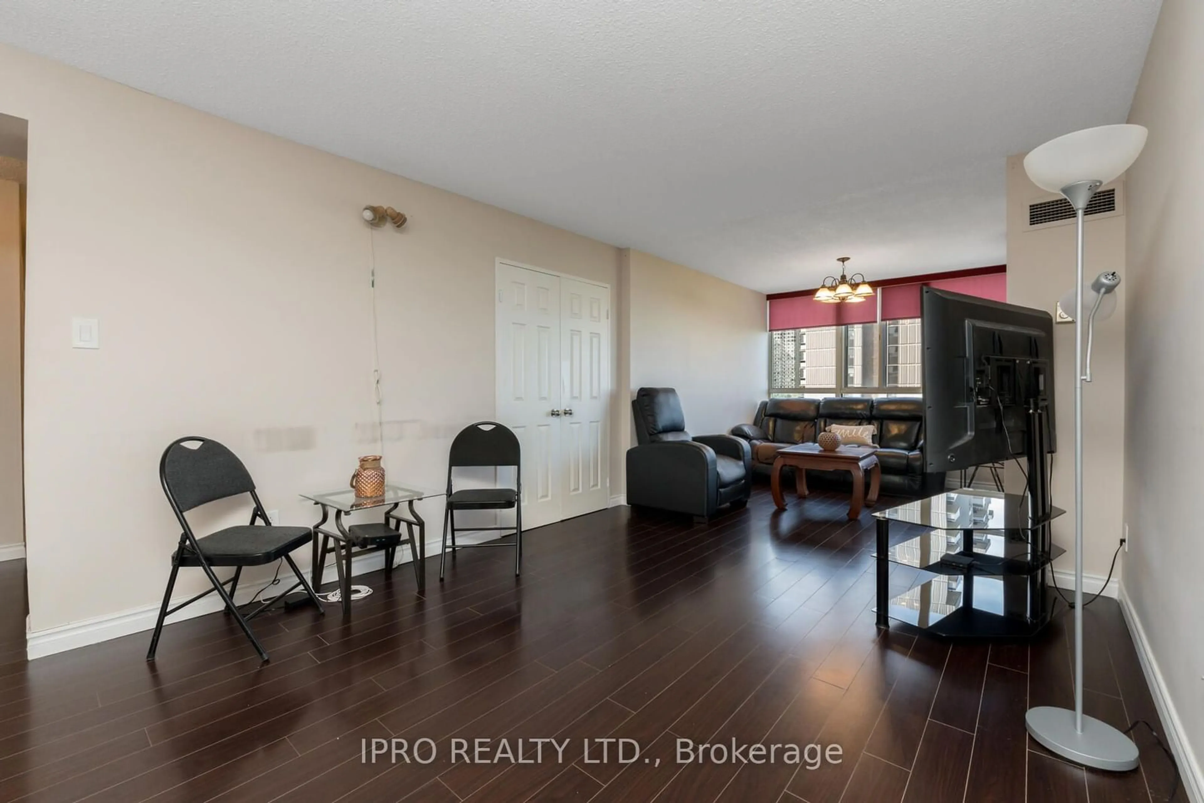 Other indoor space, wood floors for 5 Lisa St #805, Brampton Ontario L6T 4T4