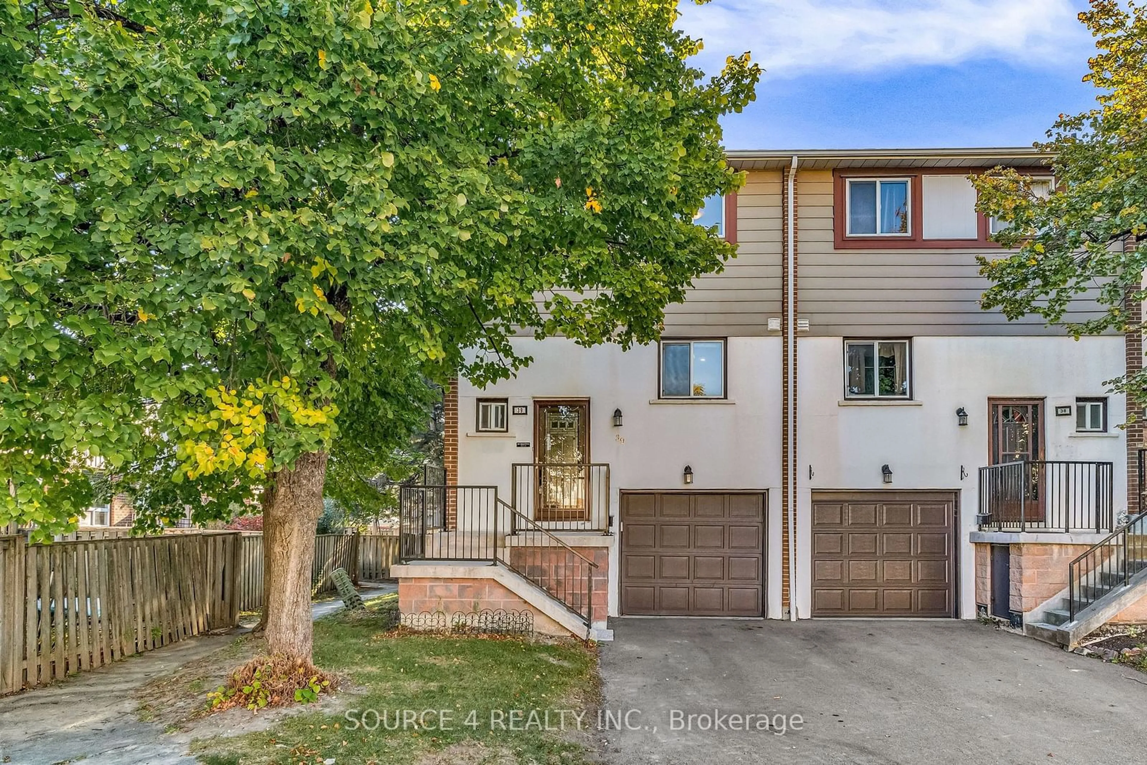 A pic from exterior of the house or condo, the street view for 39 Moregate Cres, Brampton Ontario L6S 3K9