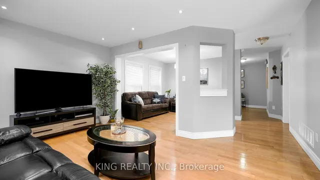 Additional property image - 81 Turquoise Cres