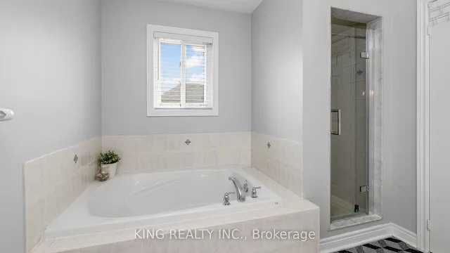 Additional property image - 81 Turquoise Cres