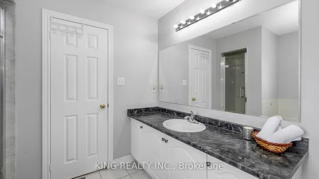 Additional property image - 81 Turquoise Cres