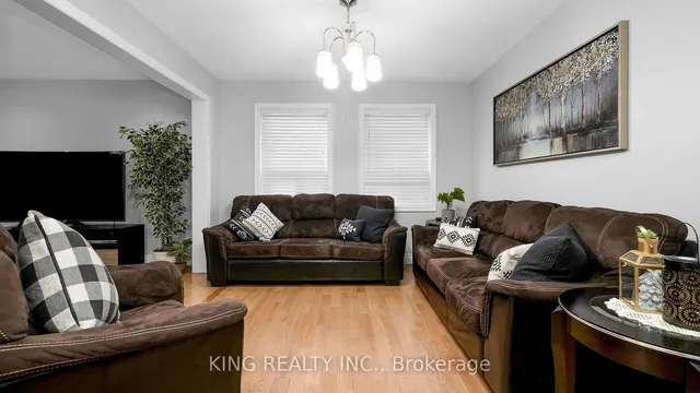 Additional property image - 81 Turquoise Cres