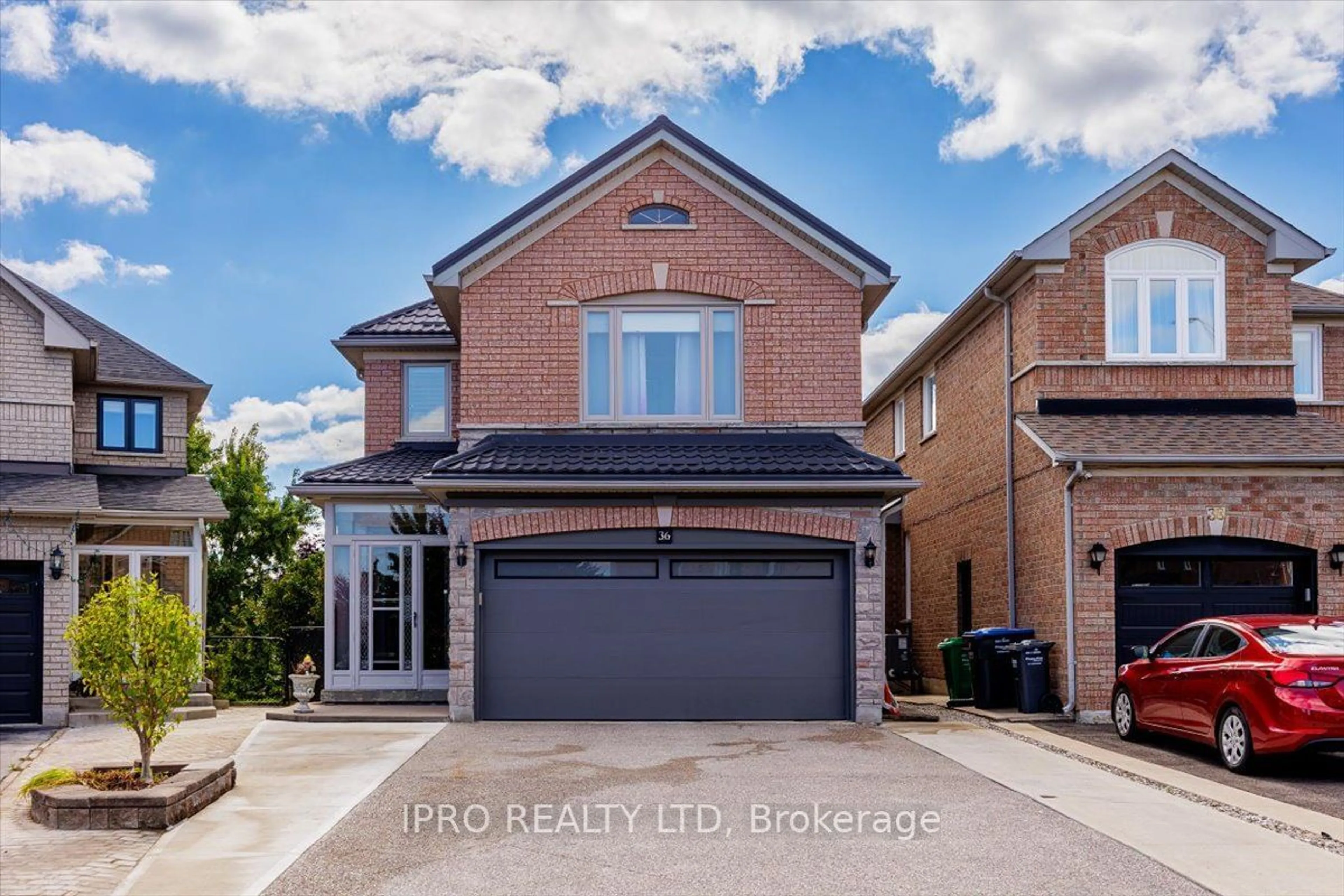 Home with brick exterior material for 36 Pacific Wind Cres, Brampton Ontario L6R 2B1