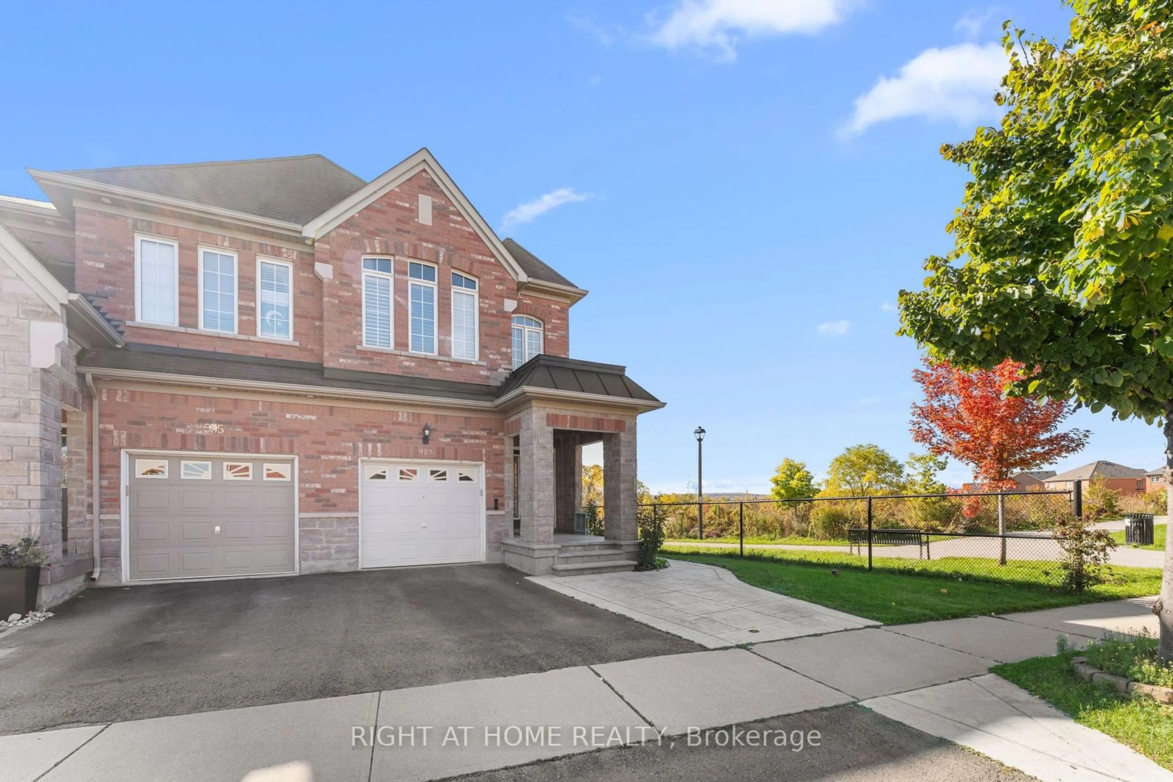 Home with brick exterior material for 953 Stoutt Cres, Milton Ontario L9T 7R2