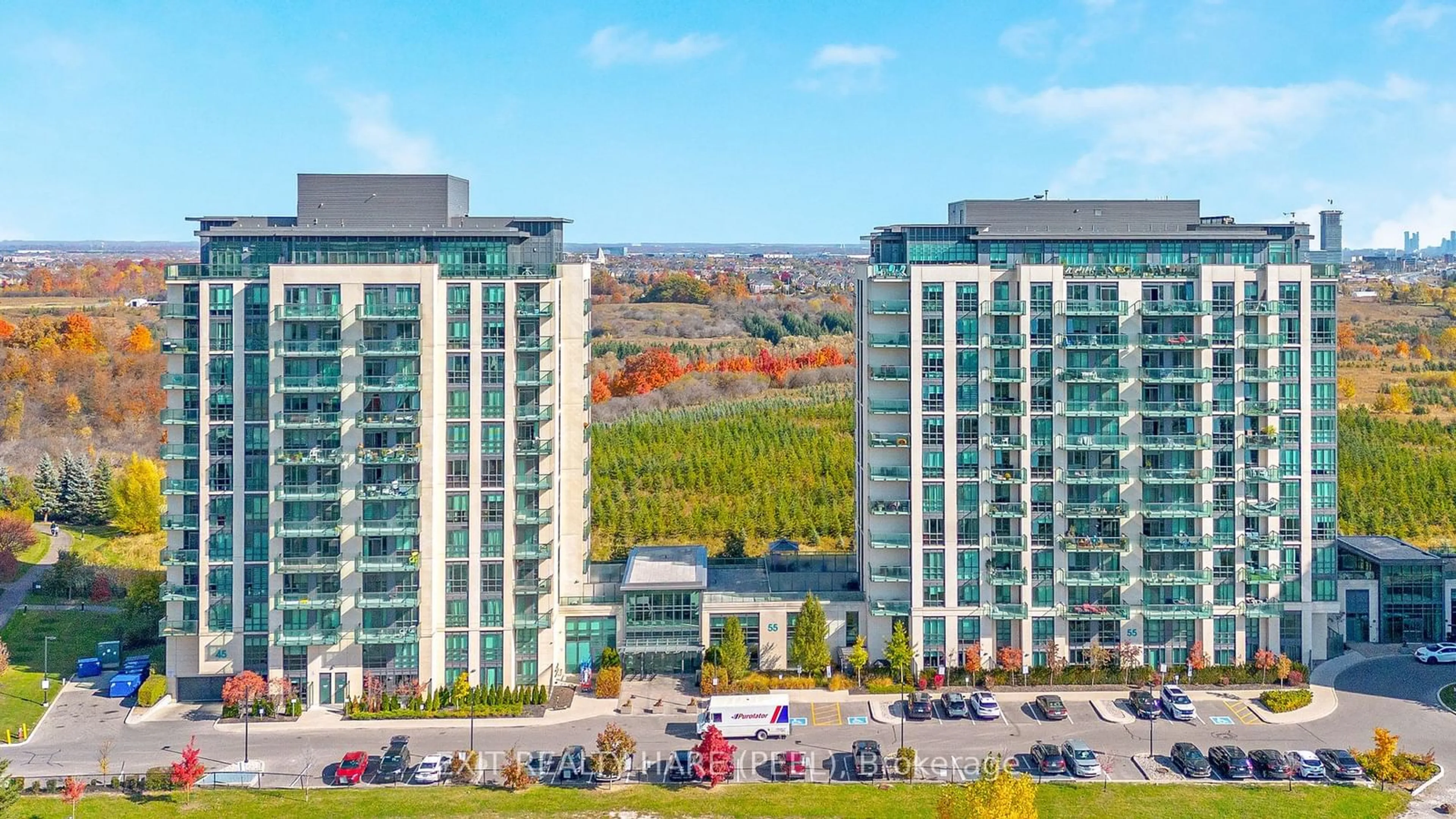 A pic from exterior of the house or condo, the front or back of building for 45 Yorkland Blvd #707, Brampton Ontario L6P 4B4