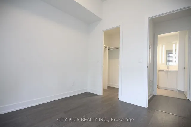 Additional property image - 5 Mabelle Ave Unit 2034