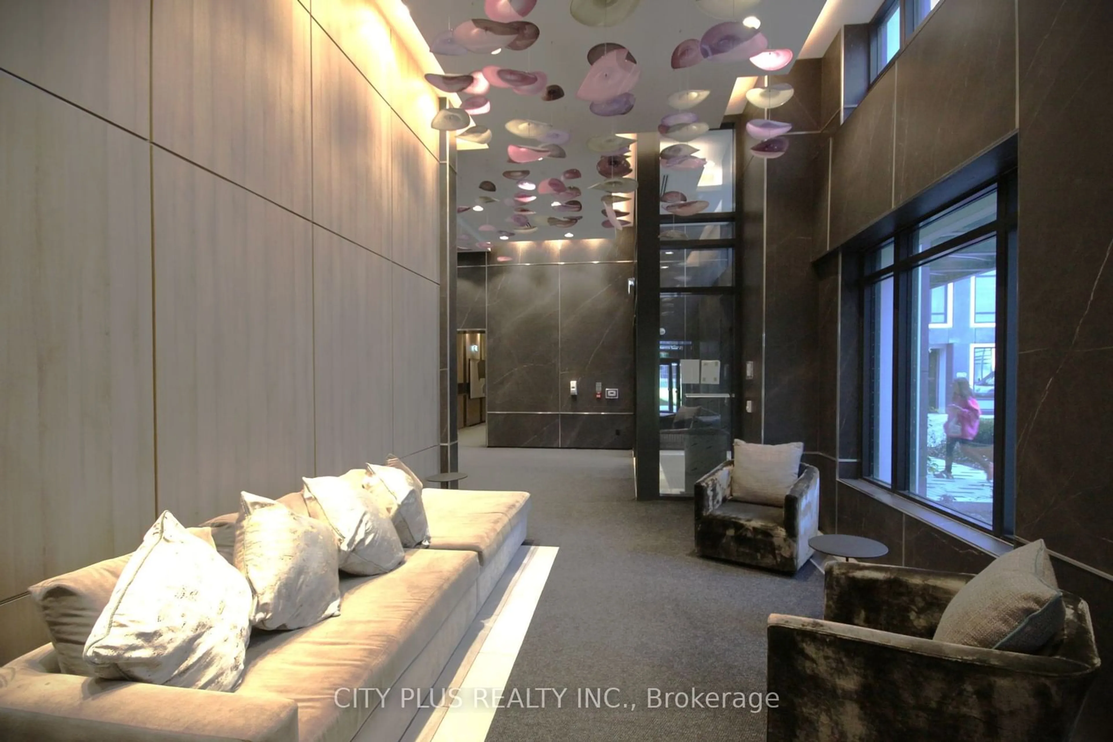 Indoor lobby, cement floor for 5 Mabelle Ave #2034, Toronto Ontario M9A 0C8