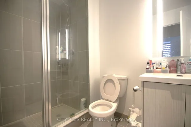 Additional property image - 5 Mabelle Ave Unit 2034