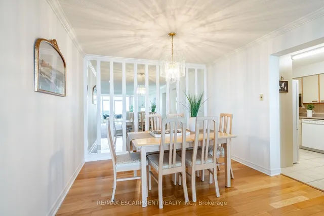 Additional property image - 5280 Lakeshore Rd Unit 105