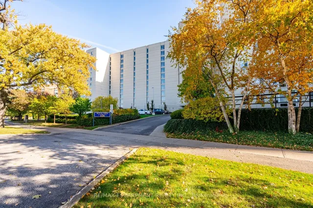 Additional property image - 5280 Lakeshore Rd Unit 105
