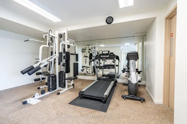 Additional property image - 5280 Lakeshore Rd Unit 105