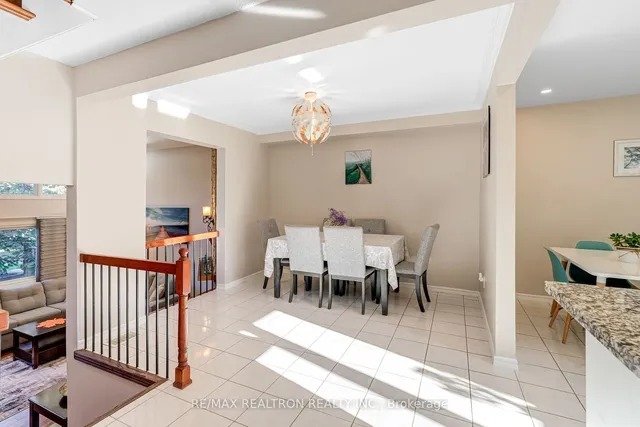 Additional property image - 1755 Rathburn Rd Unit 18