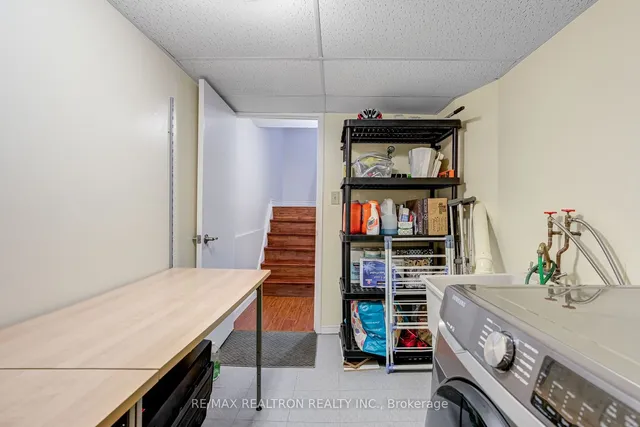 Additional property image - 1755 Rathburn Rd Unit 18