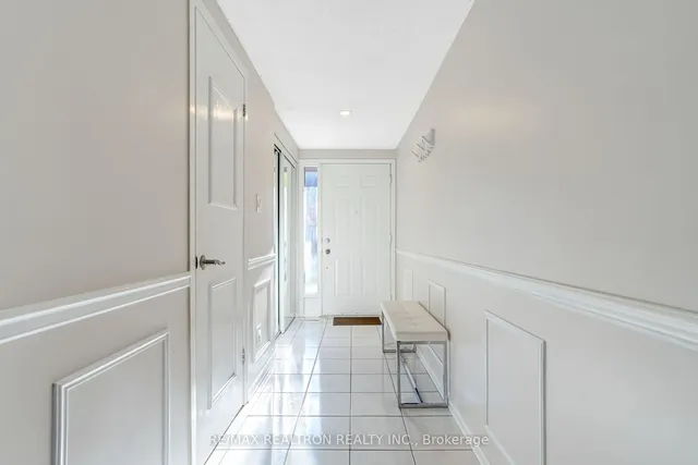 Additional property image - 1755 Rathburn Rd Unit 18