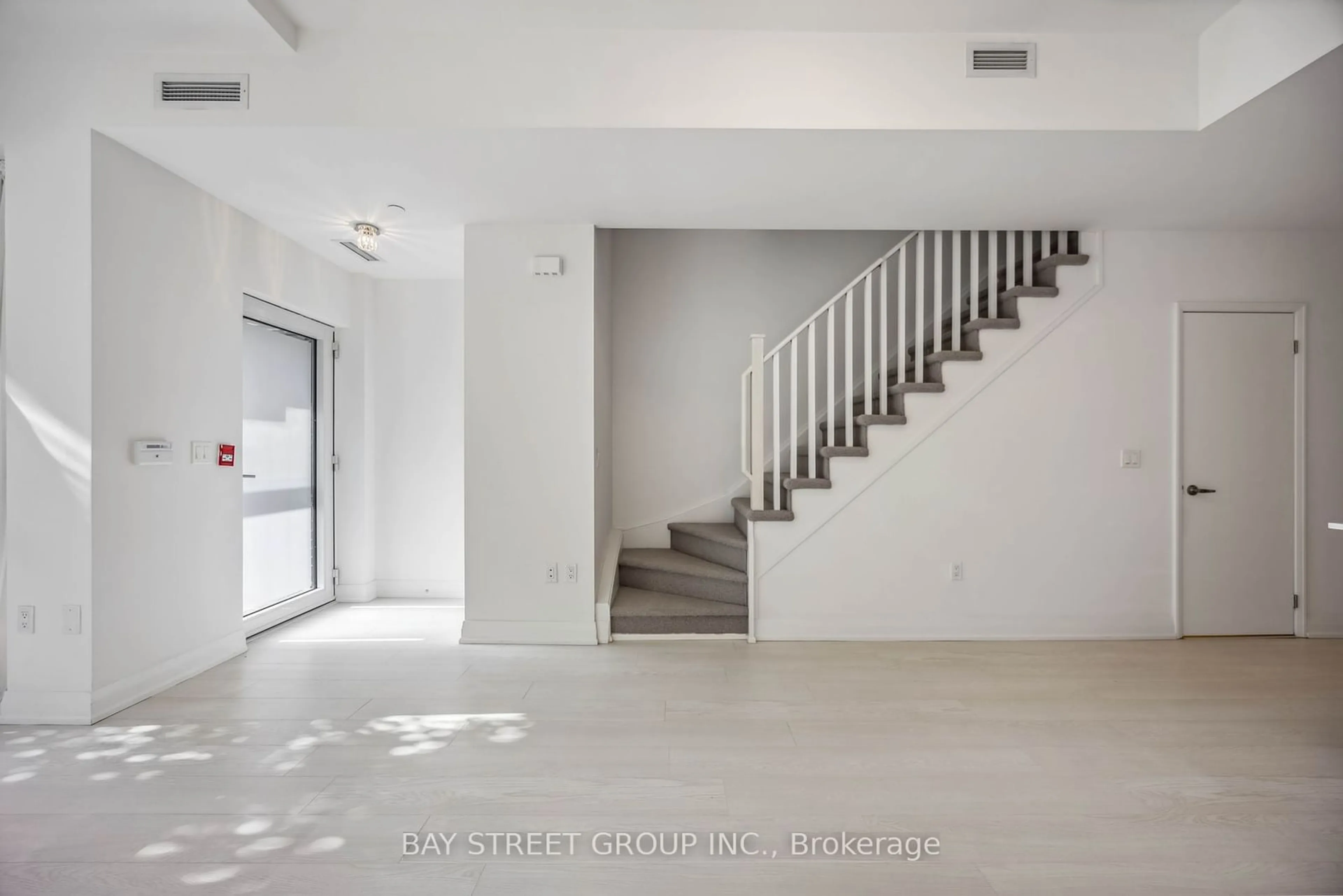 Indoor foyer, cement floor for 30 Gibbs Rd #Th101, Toronto Ontario M9B 0E4