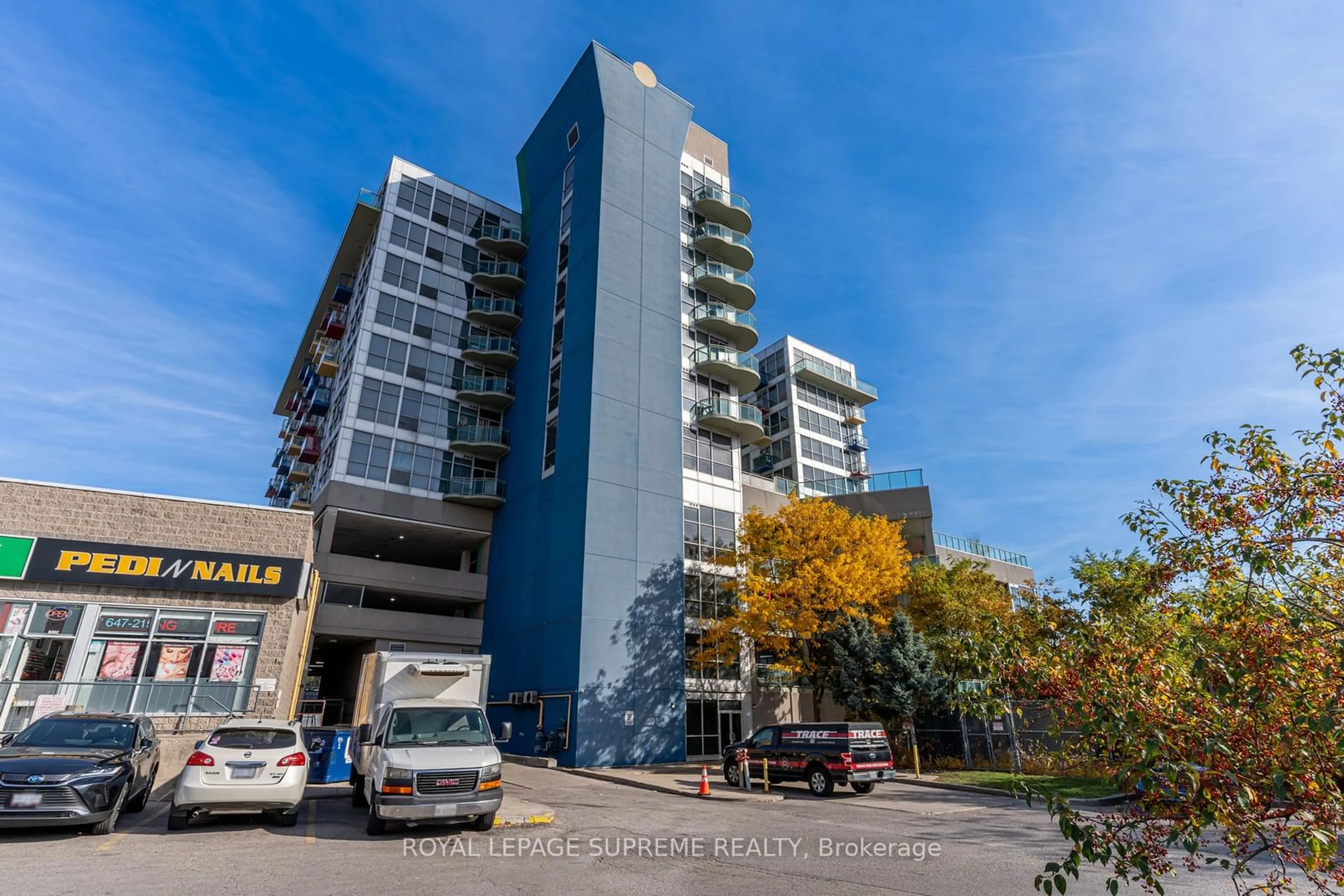 A pic from exterior of the house or condo, the street view for 1600 Keele St #1110, Toronto Ontario M6N 5J1