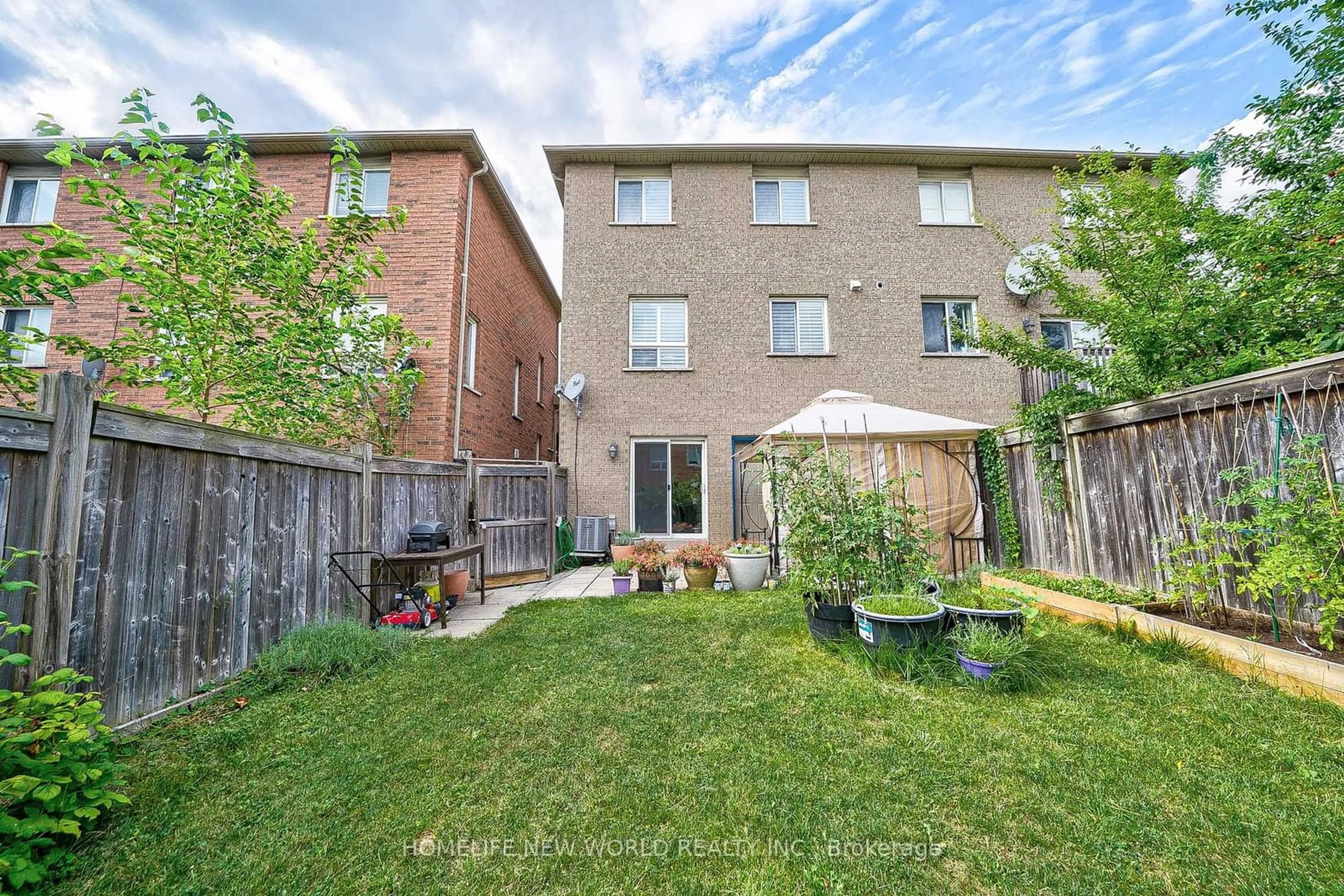 Patio, the fenced backyard for 7155 Magistrate Terr #46, Mississauga Ontario L5W 1Y8