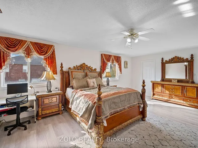 Additional property image - 8 Revelstoke Pl