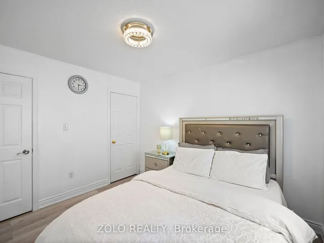 Additional property image - 8 Revelstoke Pl