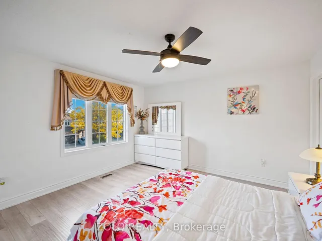 Additional property image - 8 Revelstoke Pl