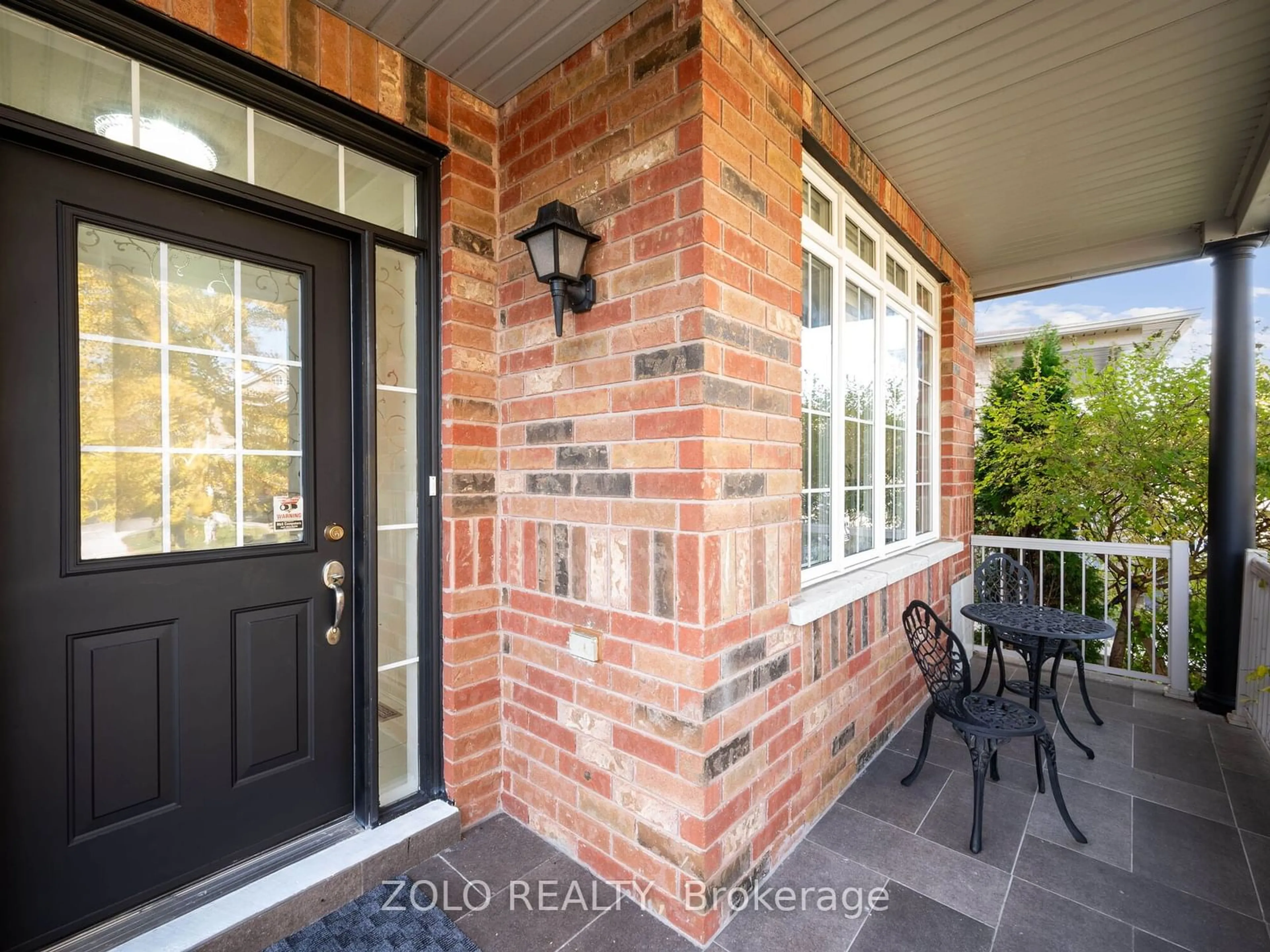 Home with brick exterior material for 8 Revelstoke Pl, Brampton Ontario L6R 3G3