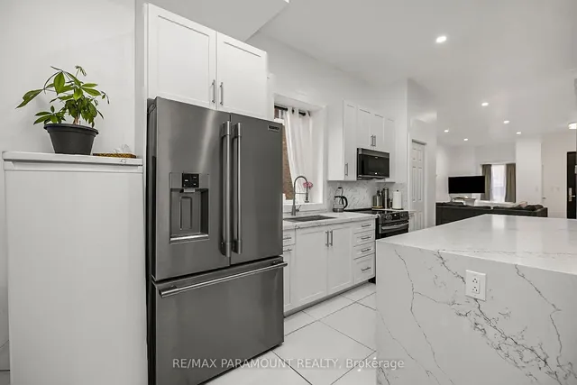 Additional property image - 121 Mulock Ave