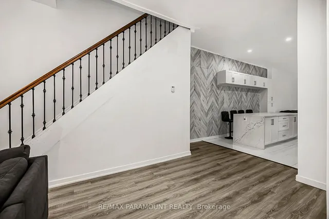 Additional property image - 121 Mulock Ave