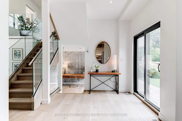Additional property image - 3362 Guildwood Dr