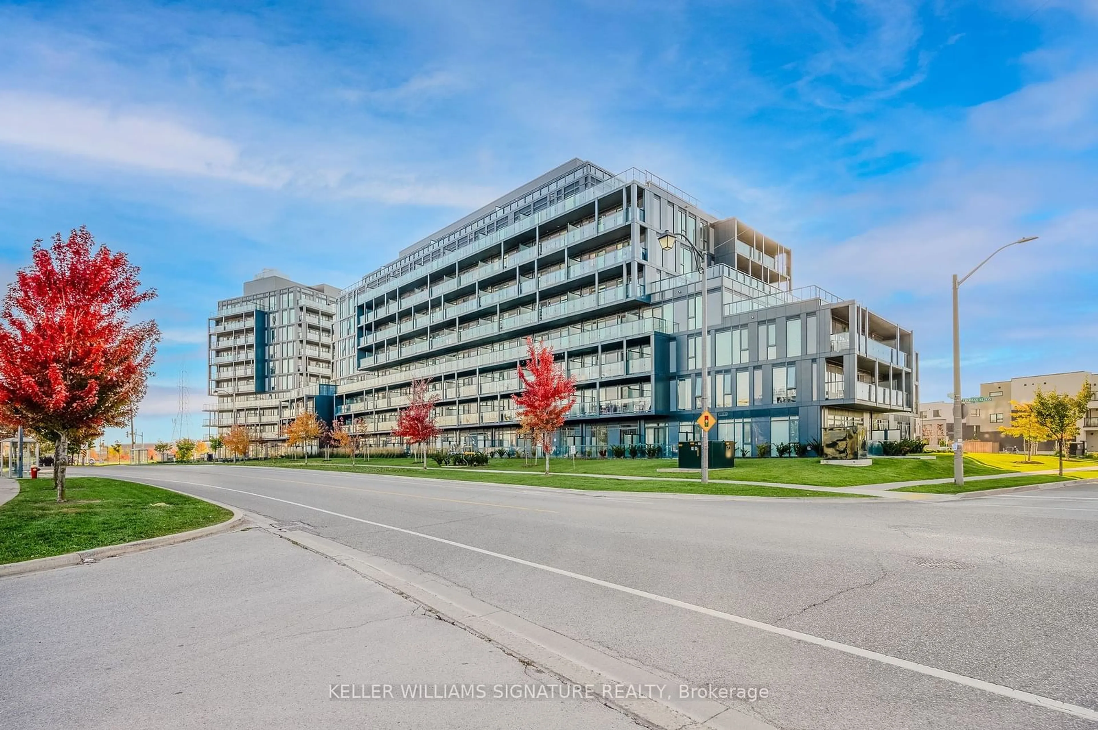 A pic from exterior of the house or condo, the street view for 3200 Dakota Common Rd #B506, Burlington Ontario L7M 2A7