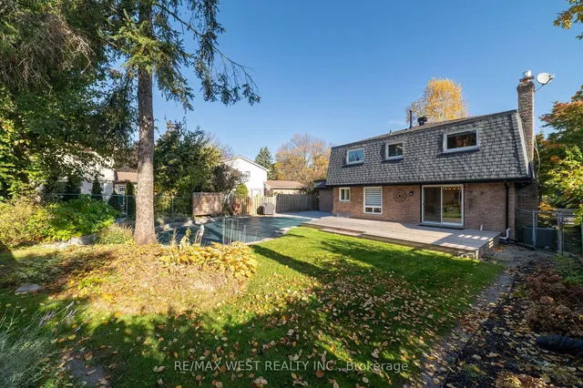Additional property image - 2366 Devon Rd