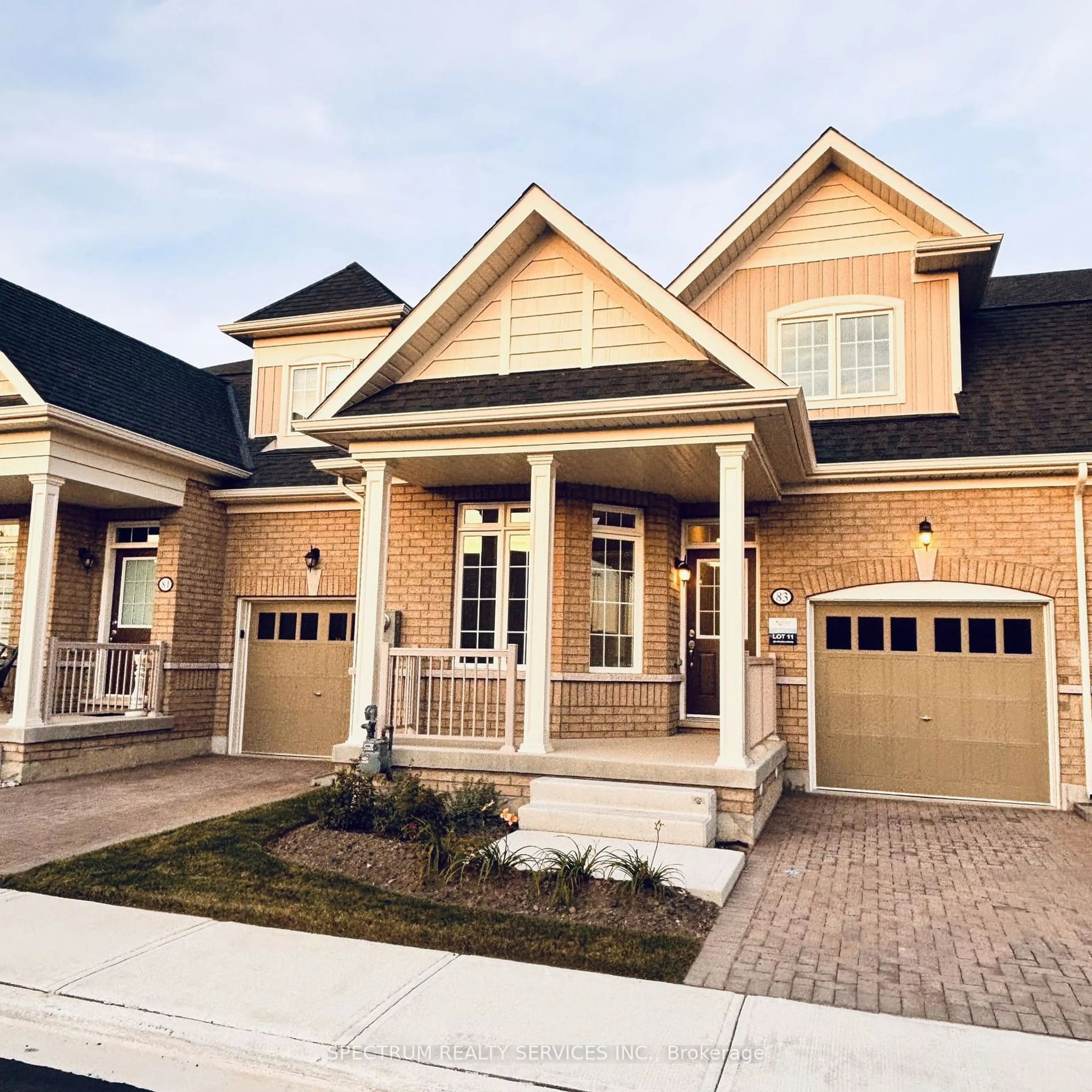 Home with brick exterior material for 83 Muzzo Dr, Brampton Ontario L6R 3Y4