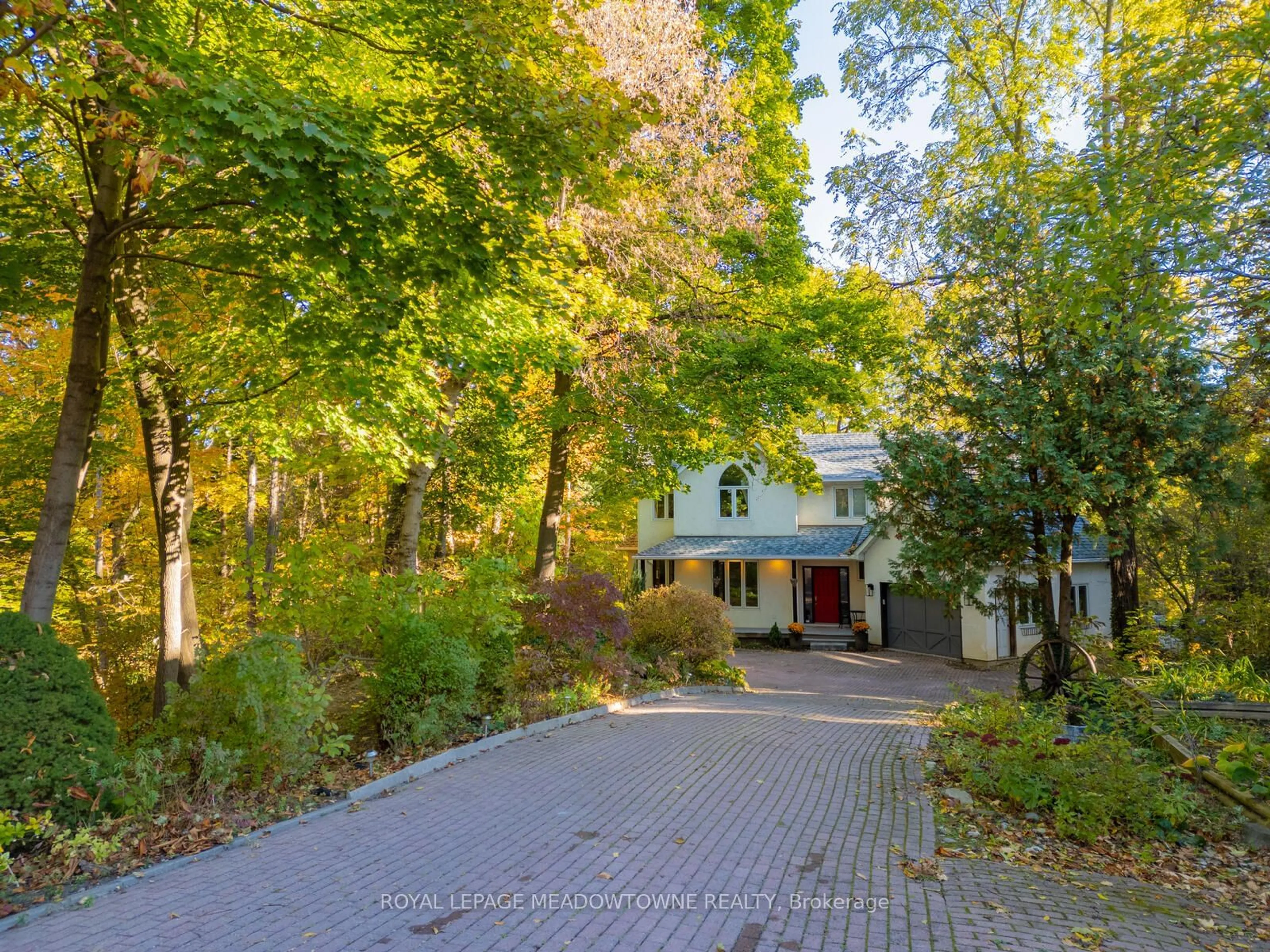 Frontside or backside of a home, the street view for 147 Main St, Halton Hills Ontario L7G 3E7