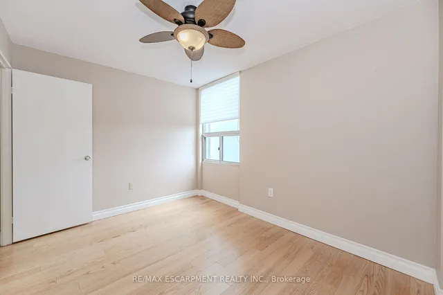 Additional property image - 2055 Upper Middle Rd Unit 1008