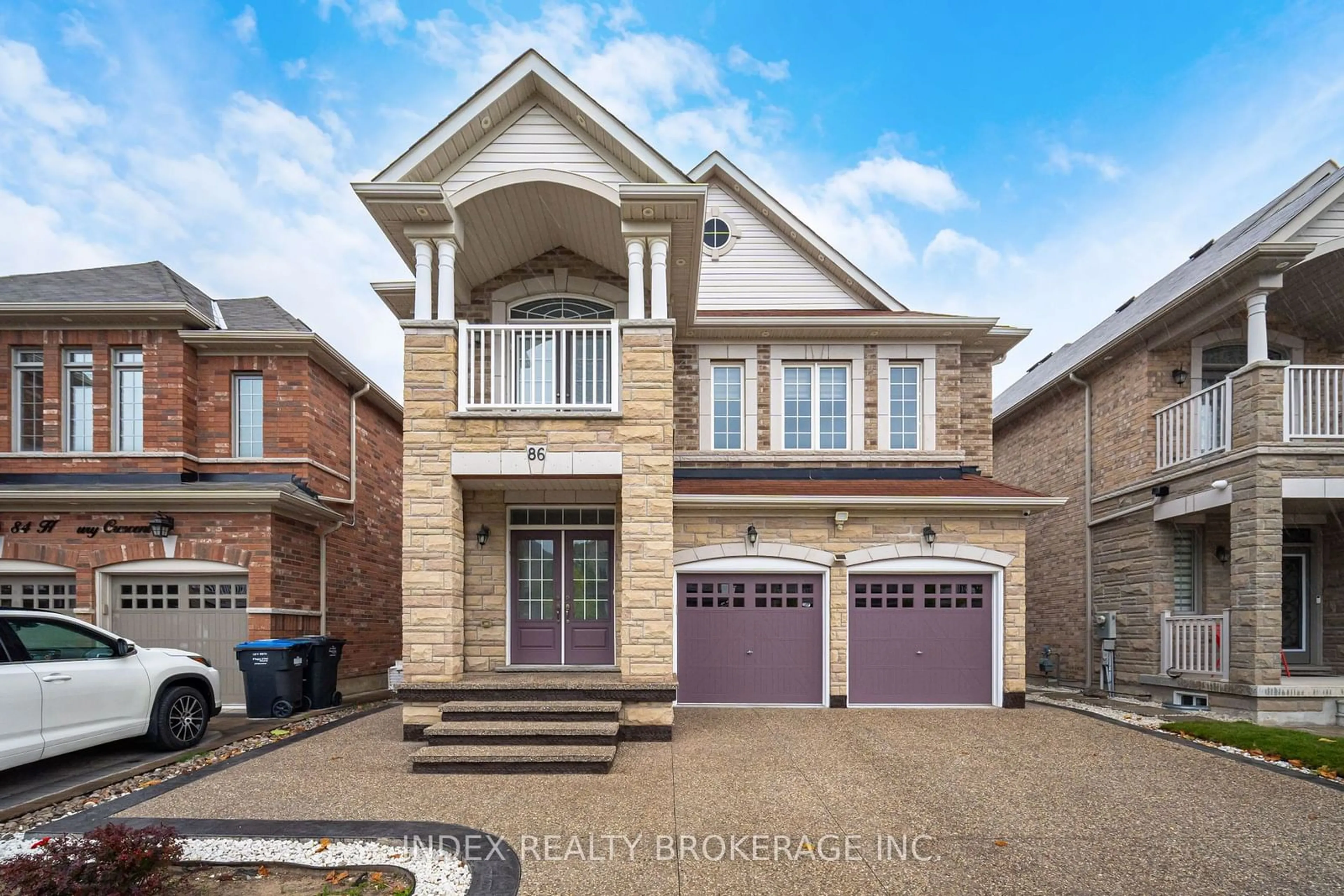 Home with brick exterior material for 86 Hanbury Cres, Brampton Ontario L6X 0R8