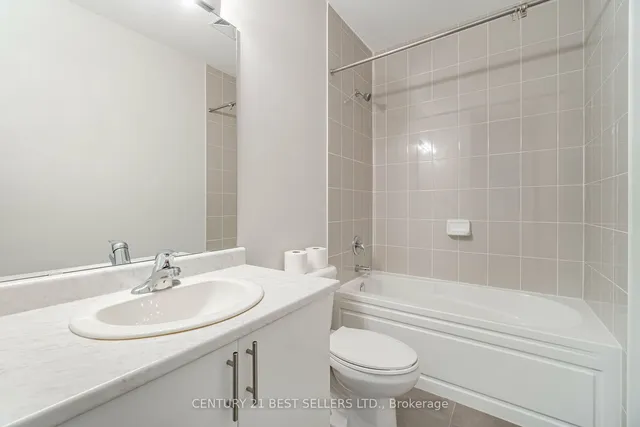 Additional property image - 1208 Main St Unit 201