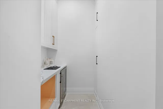 Additional property image - 80 Barton St