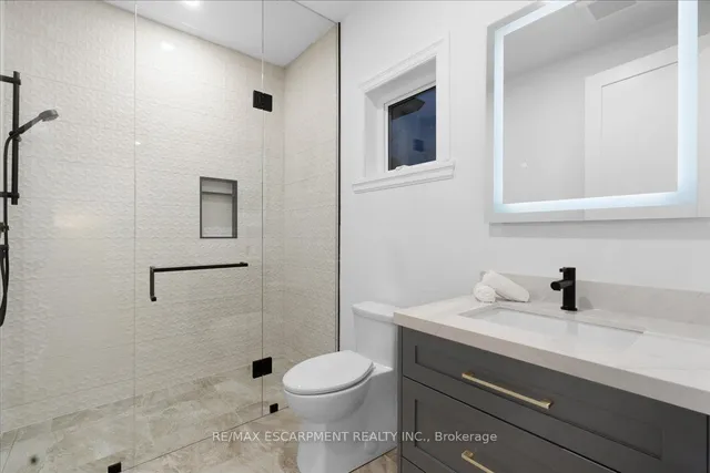 Additional property image - 80 Barton St