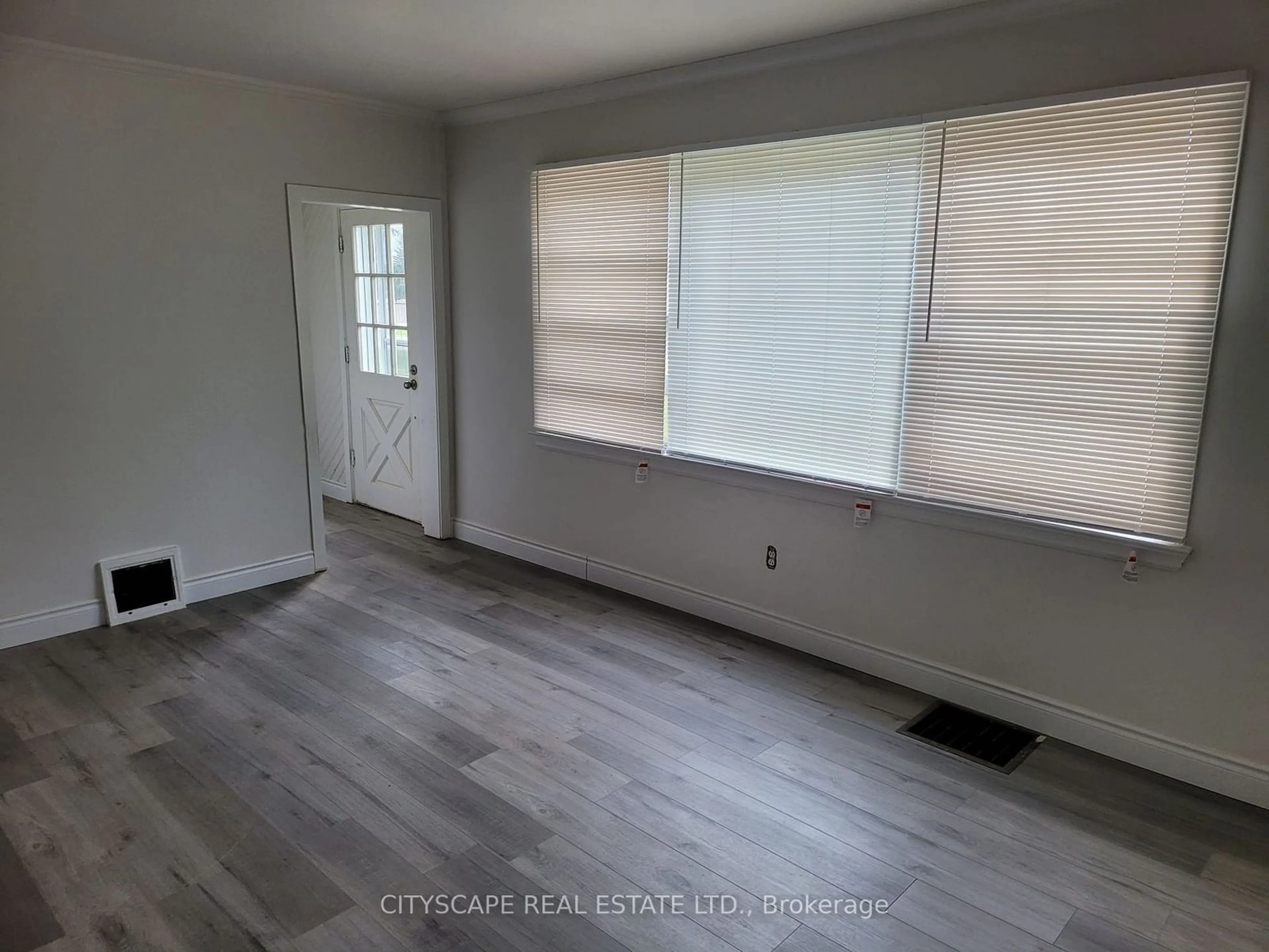 A pic of a room, wood floors for 1031 Truman Ave, Oakville Ontario L6H 1Y7