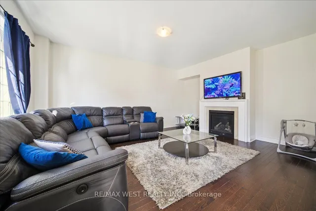 Additional property image - 4 Landview Rd