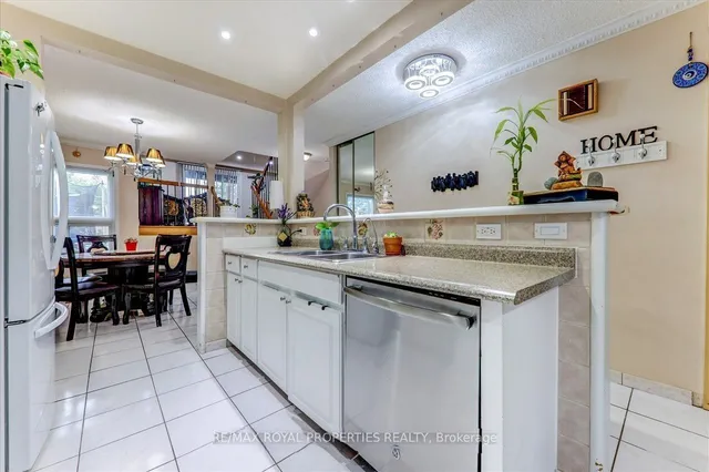 Additional property image - 20 Histon Cres