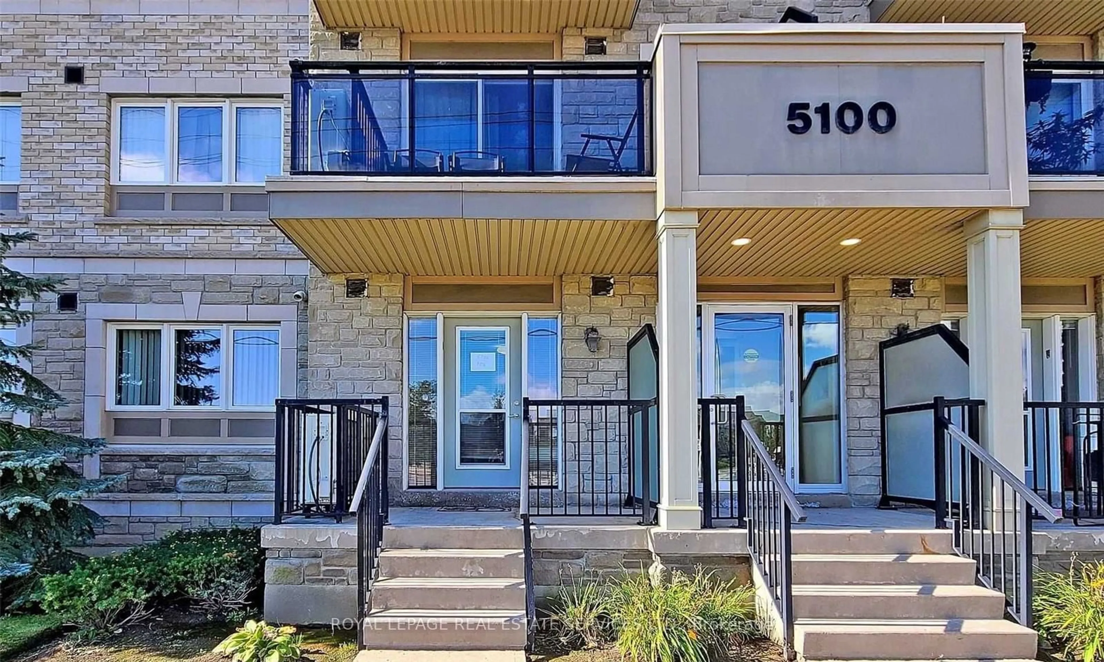 A pic from exterior of the house or condo, the street view for 5100 Winston Churchill Blvd #108, Mississauga Ontario L5M 0N9